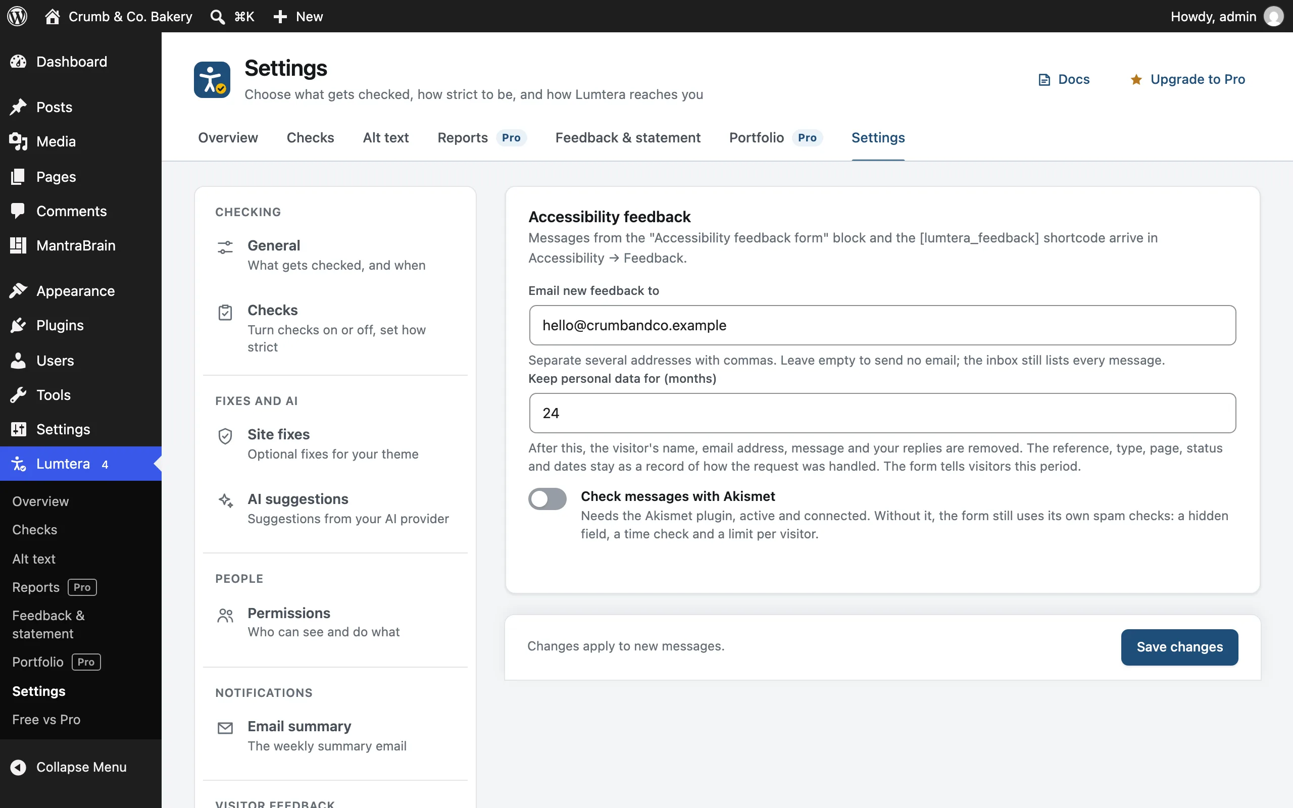 The Feedback settings: recipients, how long to keep personal data, and the Akismet check